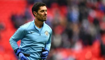 manchester-city-goalkeeping-coach-xabier-mancisidor-440nw-10189153fk