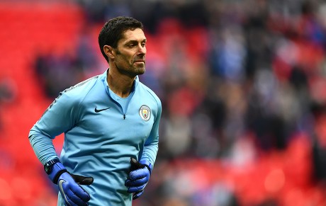 manchester-city-goalkeeping-coach-xabier-mancisidor-440nw-10189153fk